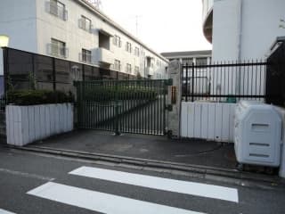 衣笠小学校