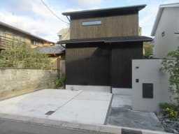 岩倉三宅町の新築木造2階建て住宅　全居室エアコン・カーテン・LED照明付・家具付の画像