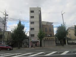 収益マンション　安藤忠雄氏共同監修の収益マンション　今出川通り面し　南向きの画像