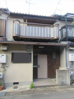 松ヶ崎木ノ本町の中古木造2階建てテラスハウス　南向きの画像