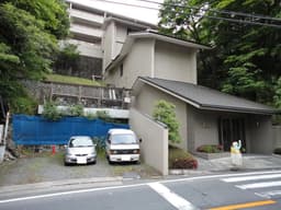 京都北白川アーバンコンフォート　4階　最上階　エントランスからは住居部分は専用エレベーターで移動の画像