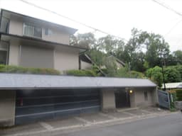 上賀茂本山（一部岩倉幡枝町）の中古木造2階建て住宅　四季の表情が楽しめる圧巻の庭園の画像