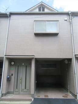 大宮西野山町の中古木造2階建住宅　南西向き　前面道路幅員5ｍの画像
