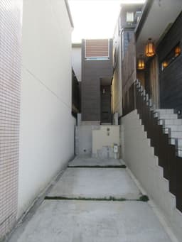 紫竹北栗栖町の中古木造2階建て住宅　最寄りバス停徒歩1分　スーパーマツモト北山店徒歩1分の画像
