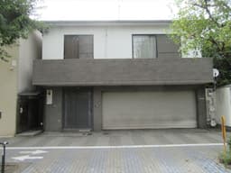 オーナーチェンジ物件　賃貸中　小山北大野町　北大路通り面し南向きの地に建つ中古鉄骨造2階建て店舗付住宅　の画像