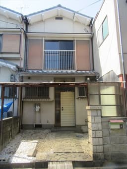 右京区山ノ内中畑町の中古木造2階建て住宅　西院・太秦天神川方面への移動もラクラク　収益物件としてもの画像