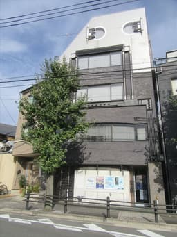 オーナーチェンジ物件　鹿ケ谷法然院西町　白川通り沿いの5階建EV付き一棟ビル　最上階から大文字を一望　平成4年建築の画像