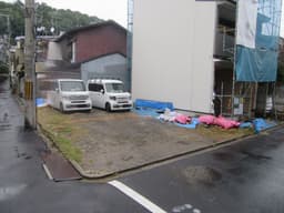 紫野南舟岡町の新築木造2階建て住宅　南西角地　エムジーショップまで徒歩1分の画像