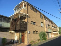 田中飛鳥井町　二世帯住宅向き　平成14年1月建築の中古鉄骨造3階建て住宅　6DK＋4LDK＋ロフト　駐車2台可能の画像