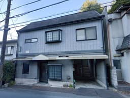上賀茂葵田町 京都産業大学前の店舗付住宅 中古木造3階建ての画像